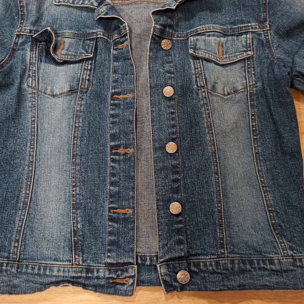 Denim jacket - Picture 8 of 16
